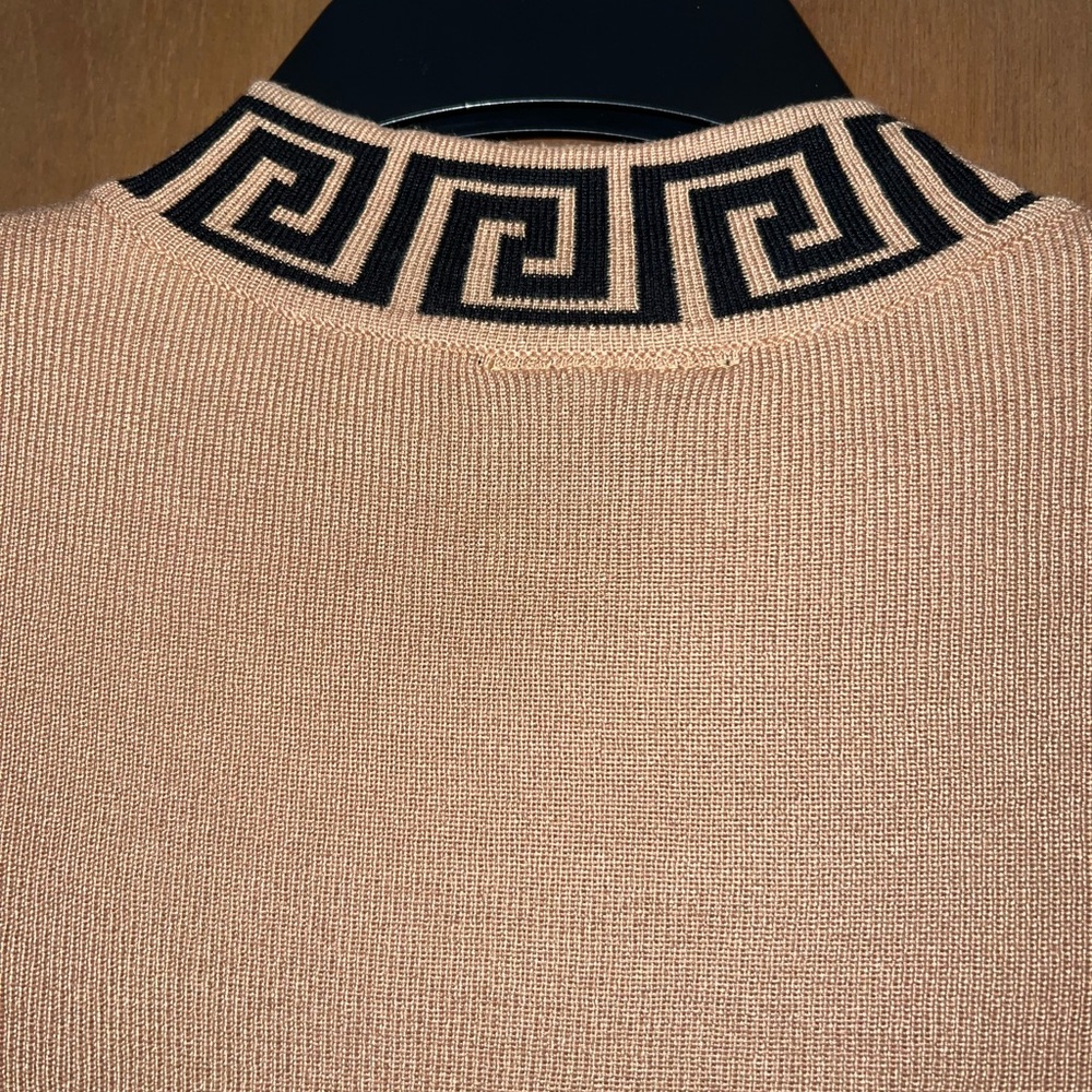 Dress - Picture 3 of 4